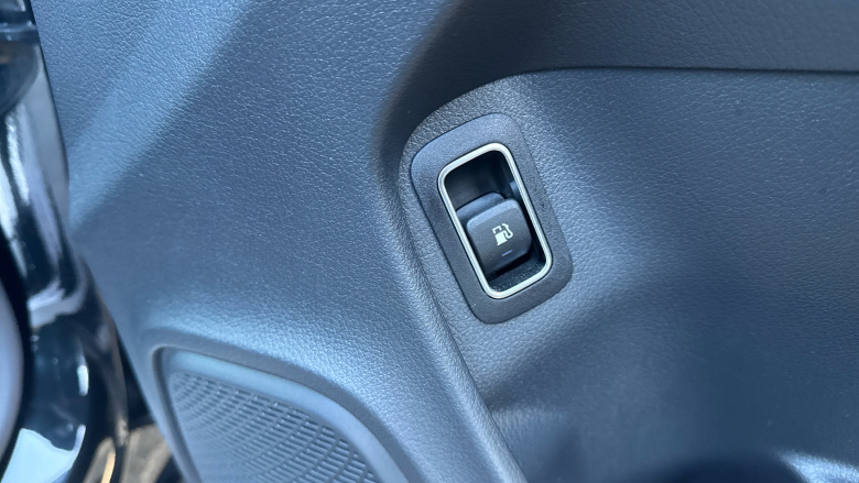 Mercedes-Benz CLA 250e AMG Line Executive 4dr Tip Auto Saloon